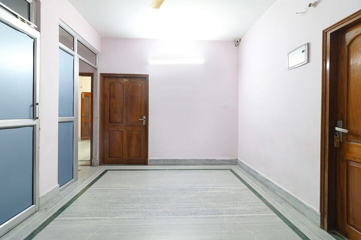 Hotel Interior 2 of 15