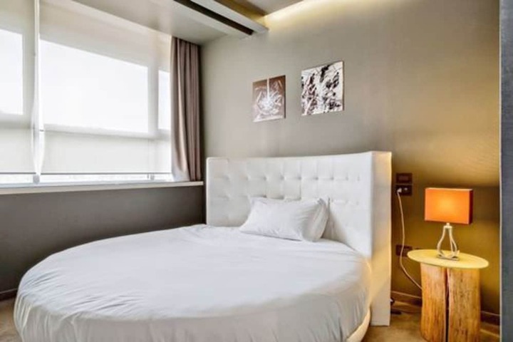 Room 15 of 57