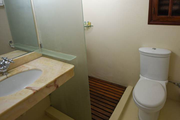 Room 45 of 67