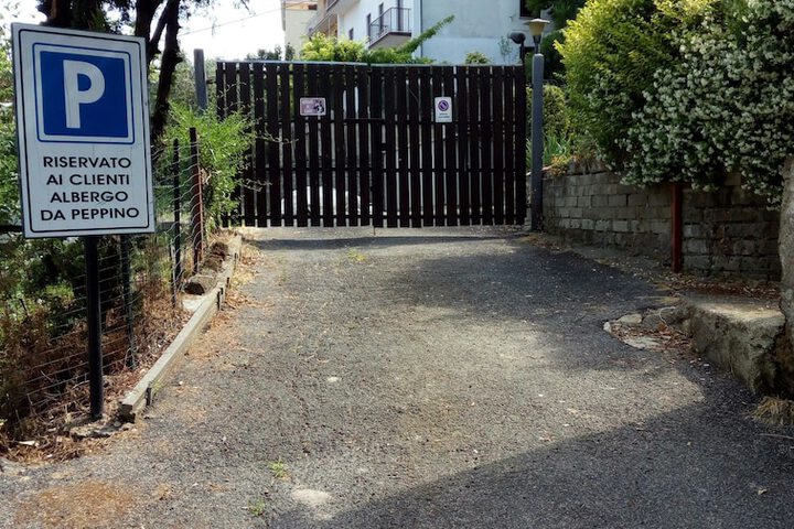 Property Grounds 30 of 38