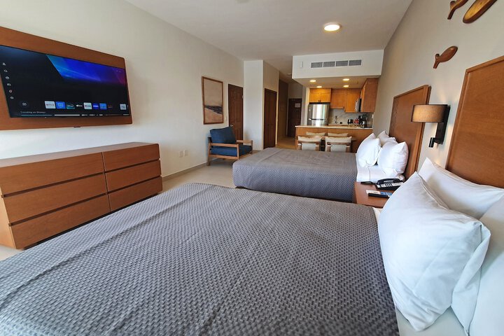 Room 17 of 90