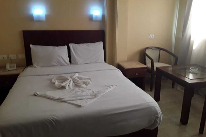 Room 36 of 66