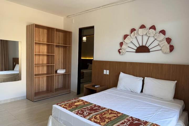 Room 29 of 102