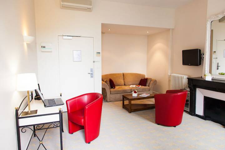 Room 16 of 58