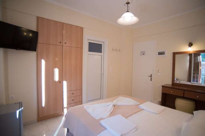Room 36 of 92