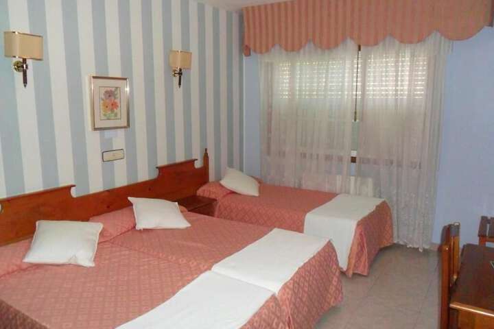 Room 7 of 36