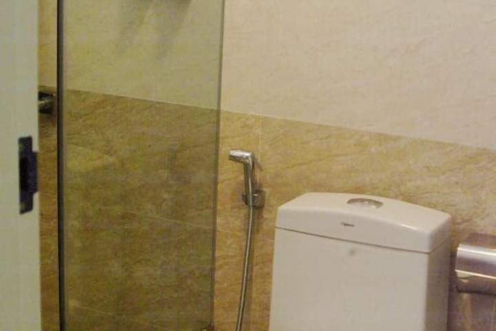 Room 54 of 59