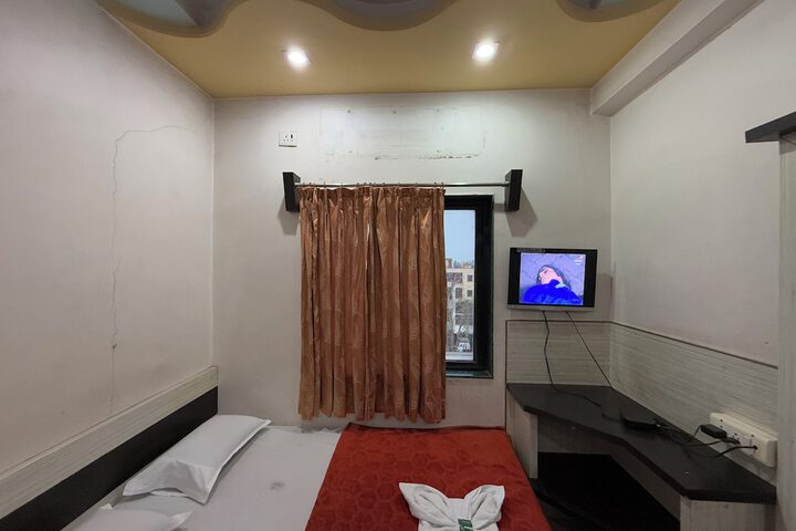 Room 30 of 72