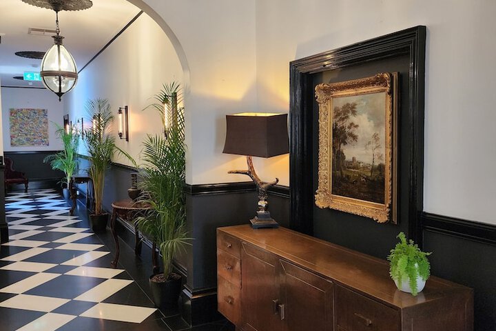 Ballroom/Hall 69 of 89