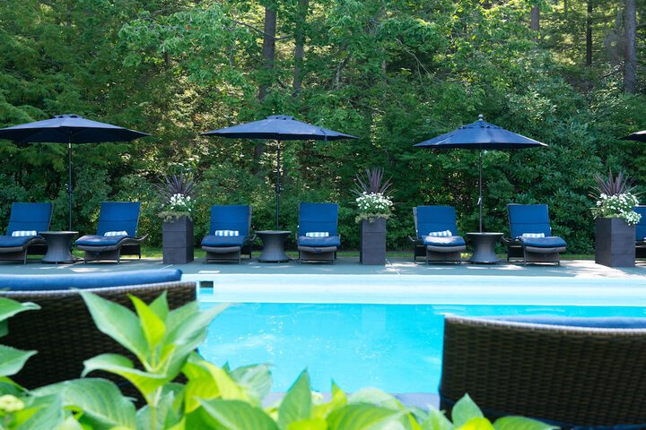 Pool 19 of 39