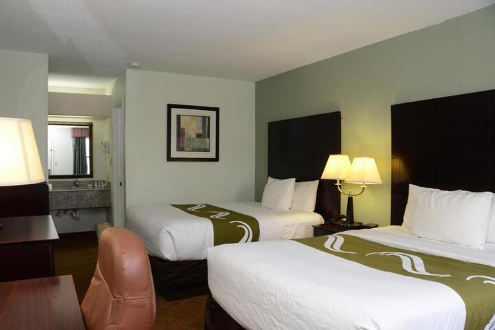 2 Double Beds (2 of 17)