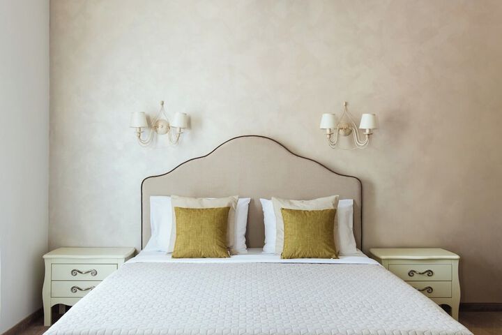Room 48 of 166