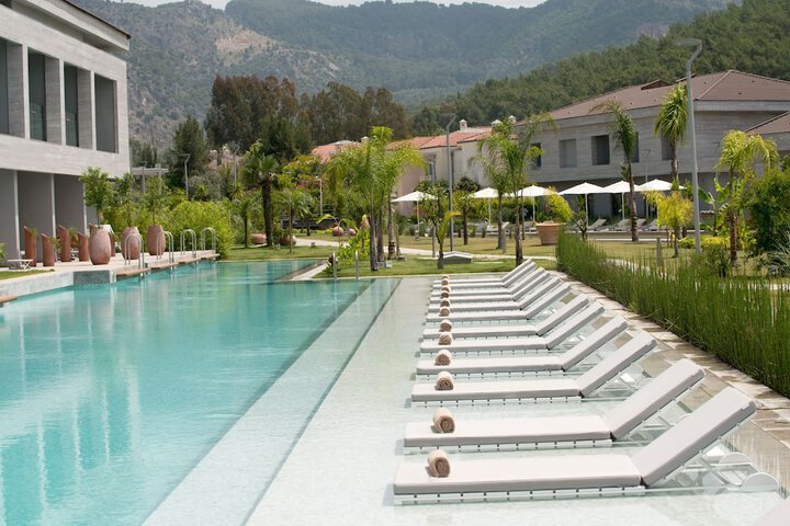 Pool 59 of 145