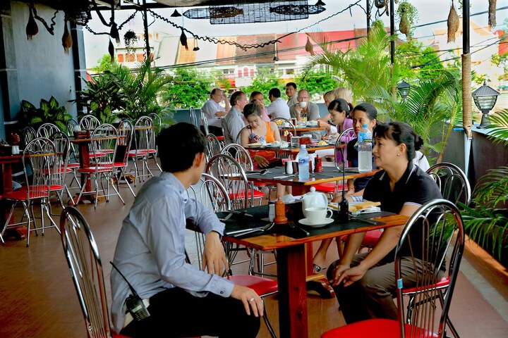 Dining Photos