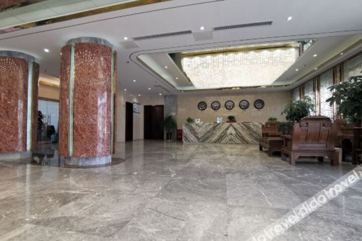 Hotel Interior 20 of 34