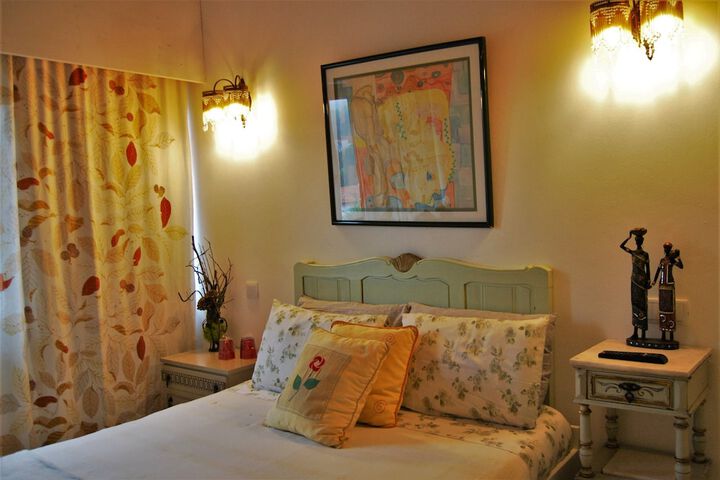 Room 37 of 122
