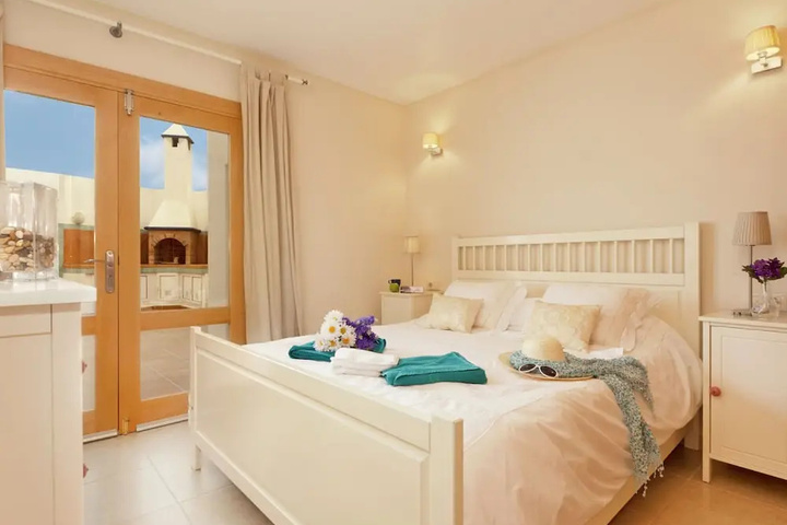 Cosy Holiday Home in Punta Mujeres With Terrace