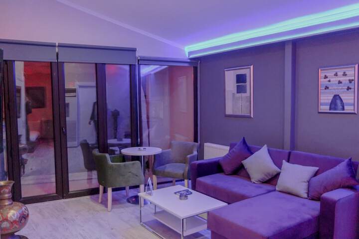 Room 14 of 126