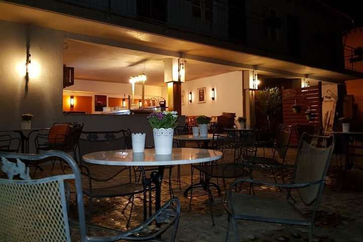 Terrace/Patio 10 of 12