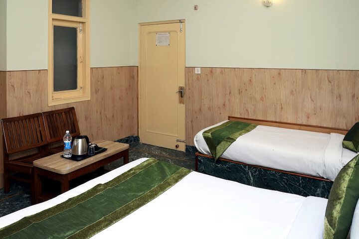 Room 19 of 40