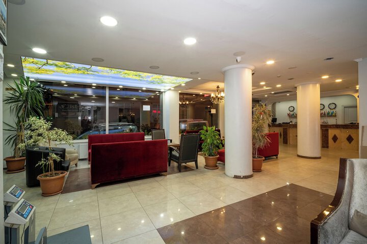 Hotel 89 of 90