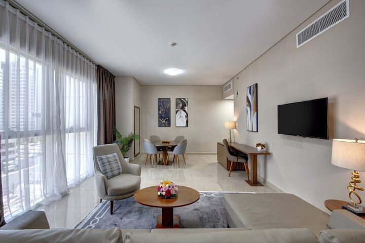 Room 44 of 77