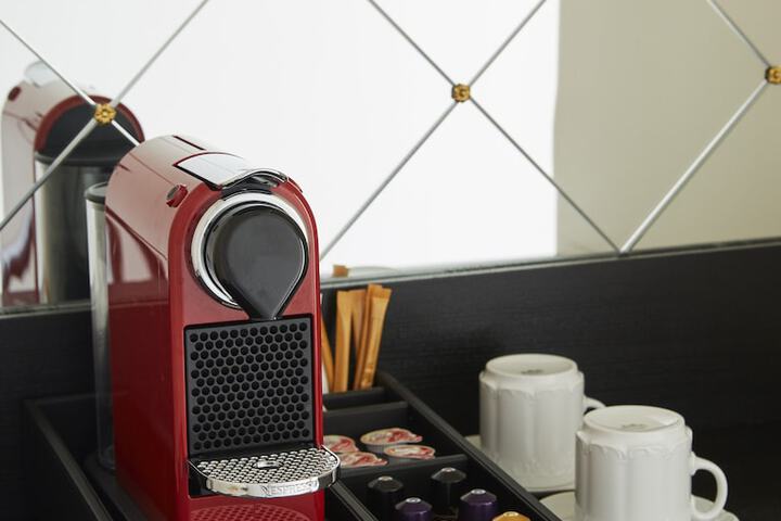 Breakfast/Coffee Service 44 of 75