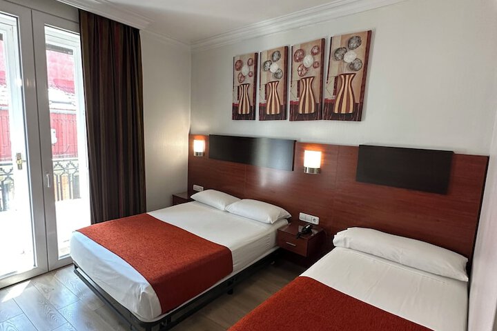 Room 19 of 68
