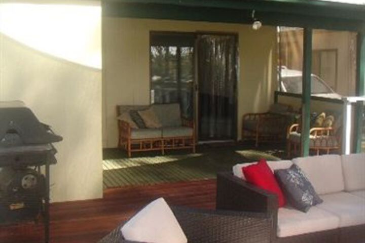 Terrace/Patio 12 of 12