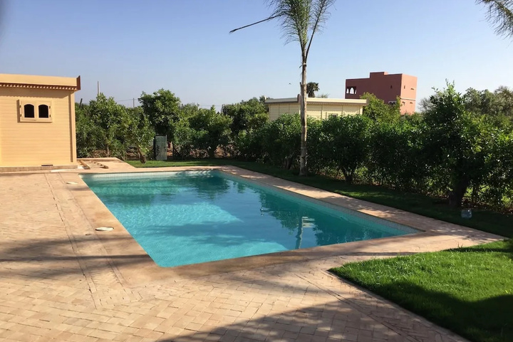 Pool 16 of 26