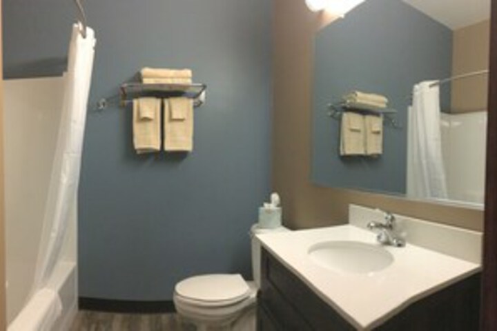 Room 3 of 34