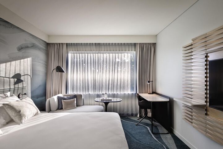 Room 21 of 61