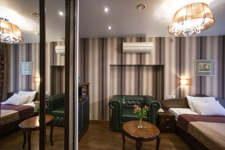 Room 14 of 52