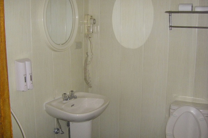 Room 31 of 43
