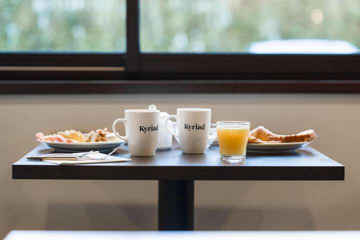 Breakfast/Coffee Service 34 of 53