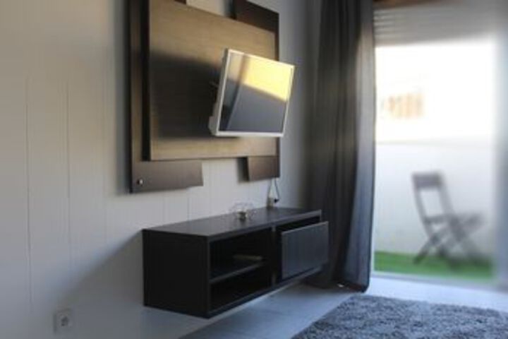 Room 28 of 37