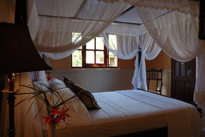 Room 4 of 78