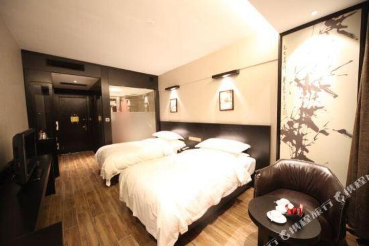 Yongsheng Business Hotel