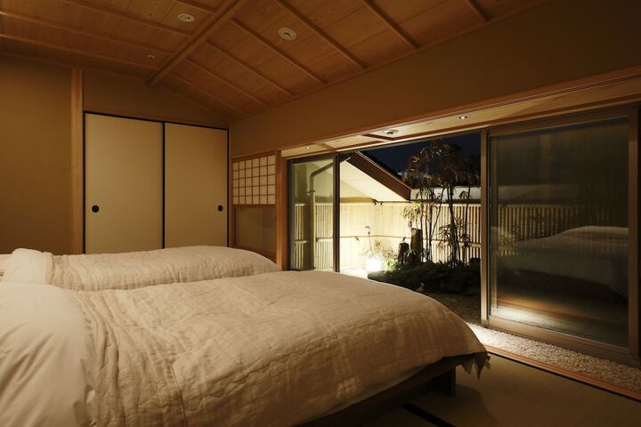 Room 9 of 67
