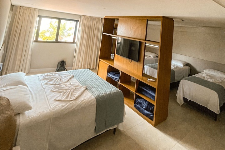 Room 7 of 25