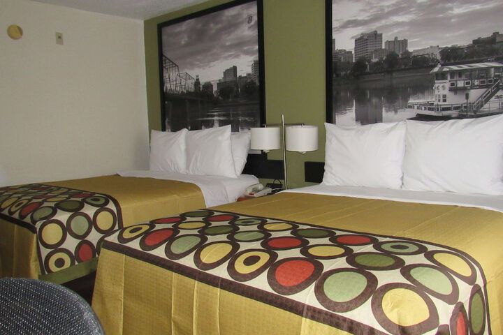 2 Queen Beds (3 of 18)
