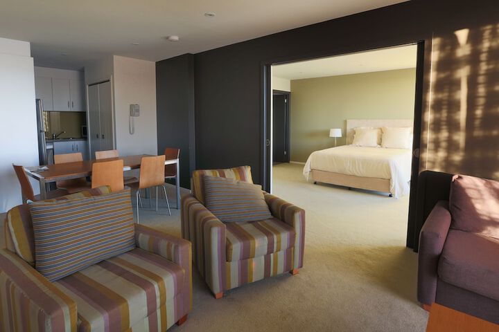 Room 37 of 75