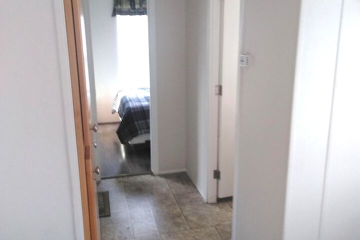 Room 10 of 25