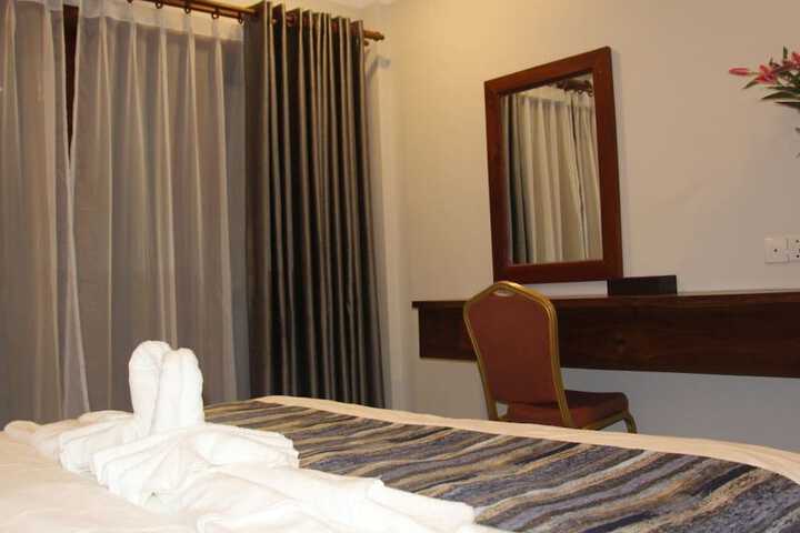 Room 5 of 21