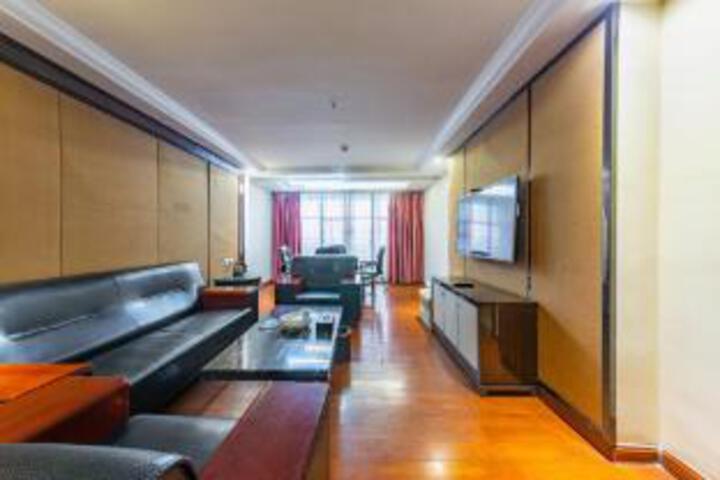 Shenglongxuan Hotel
