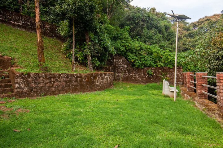 Terrace/Patio 31 of 33