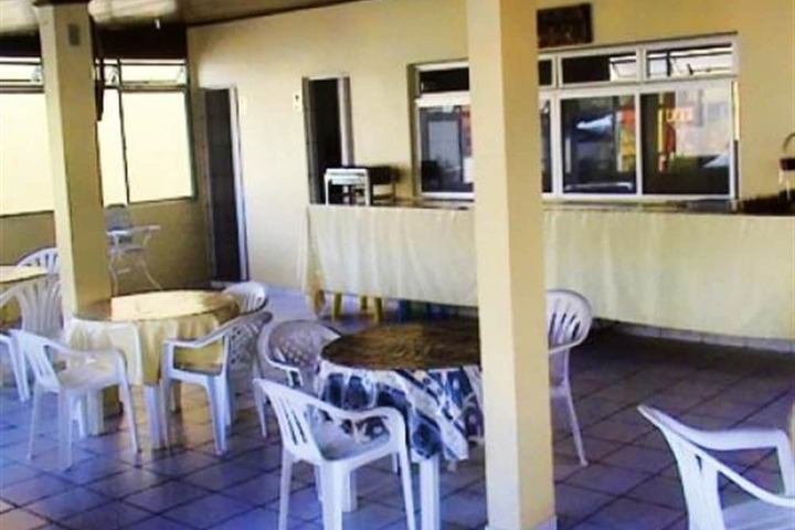 Dining Photos