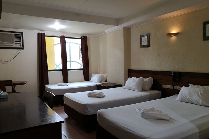 Room 11 of 42