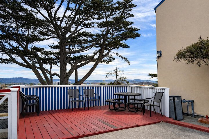 BBQ/picnic area