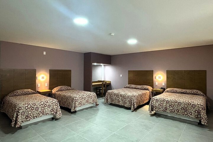 Room 2 of 23